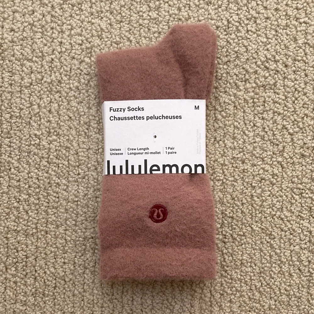 NEW Lululemon Unisex Fuzzy Crew Socks Soft Pink REDC Red Clay Size Medium NWT